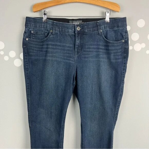Torrid Premium Bombshell Skinny Jeans Size 20 Short High-Rise Stretch Denim - Picture 3 of 8